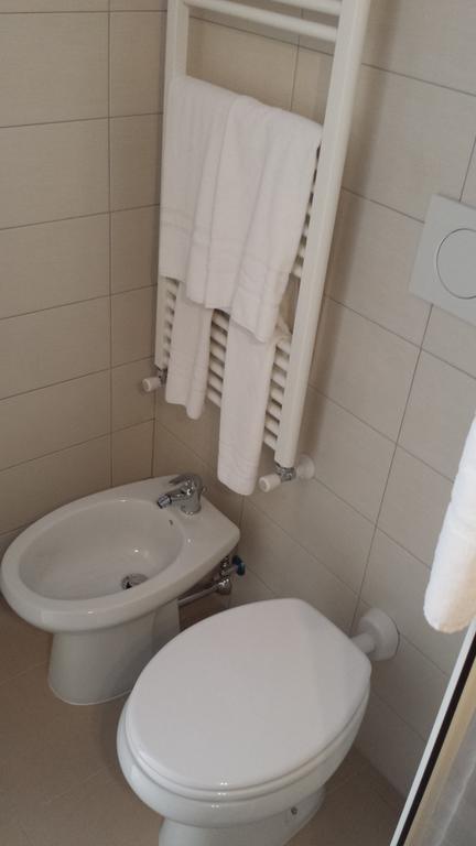 Le Streghe Di Roma Hotell Eksteriør bilde
